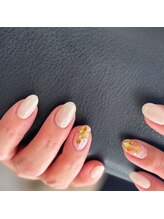 サロン ド ルネ(Salon de Lune)/