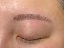 ムーン(MOON.)の雰囲気(骨格に沿った眉毛をご提案◎)