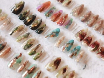 アトリエ ロカヒ(atelier lokahi)の写真/おしゃれは指先から取り入れる◎繊細で美しい、周りと差のつくお洒落な≪ニュアンスネイル≫をお求めの方に