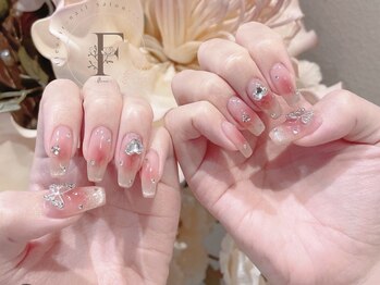 フルゥ エビス(fl EBISU.)/ワンホン/持ち込みネイル