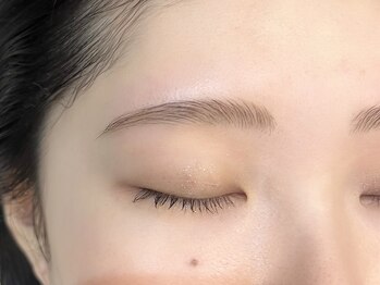 ビヨウジョ シスコ(biyoujyo CISCO)/ハリウッドブロウリフト