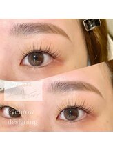 ウララ バイ ロキエ(u-LALA by ROCHIE)/＠u_lala.akina