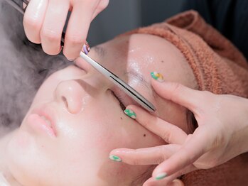 アルムボーテ 代官山 恵比寿(ARUIM Beaute)/眉毛周りのシェービング[代官山]