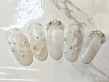 ラリュールネイル(L'Allure nail)/ブライダルお花ネイル￥9200