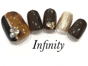 インフィニティ なんば店(Infinity)/【べっ甲ネイル】
