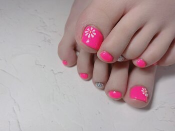 ラドール(La Dhole)/ぷっくりお花でワンポイント