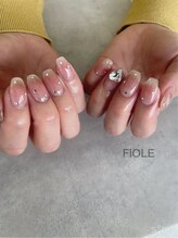 フィオル(FIOLE)/韓国風チークネイル