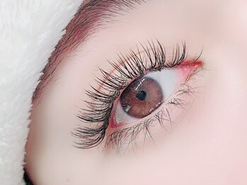 カウイ(kaui)の写真/ボリューム命！存在感のある魅力的な目元になりたい方にオススメ◎結婚式やライブ等イベントにも♪