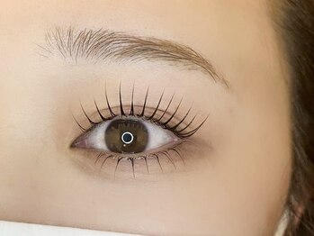 Luxxe miyong まつ毛・アイブロウ専門店【03月26日OPEN(予定)】の写真/NEW OPEN☆まつ毛メニュー初めてのお客様大歓迎♪【韓国ワンホン束感まつ毛パーマ&黄金比美眉アイブロウ】