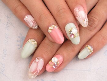 ソルノワ(sol-noir)/