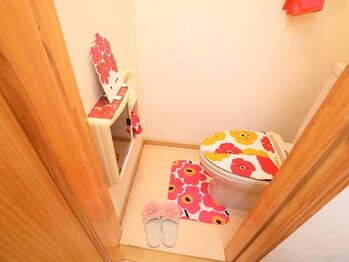 エムズ ラウンジ 上大岡店(M's Lounge)/トイレ内も可愛く♪