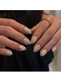 dot flower