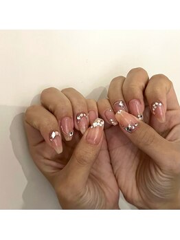 ムーイ 外苑前(mooi.)/pink bijou nail