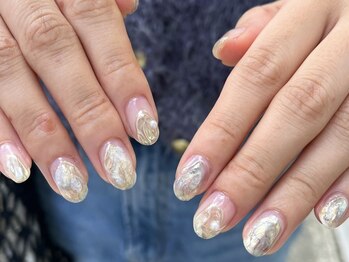 アイラッシュサロンクローバー 一宮店(CLOVER)の写真/≪豊富なデザインから選べる♪≫自分好みのネイルにして気分をUP！爪に優しいフィルインに対応可能◎