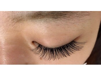 フォンテーヌブロー 野々市店(Fontaine Brow)/ボリュームラッシュ