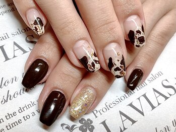 ラヴィアスプラス(LAVIAS+)/