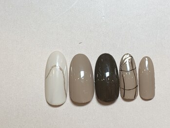 ネイルアンドアイラッシュサロン ミッタ(Mitta)/￥7000-