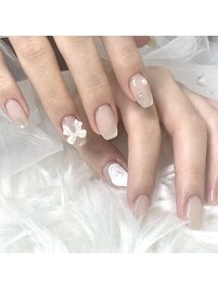 オールホワイトネイル♪