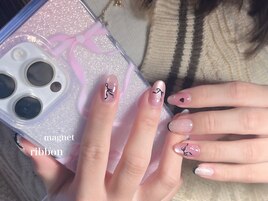 韓国風リボンネイル