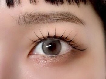 ケイトステージラッシュ 香椎店の写真/アイブロウWaxで黄金比の垢抜け眉毛に♪似合う美眉毛でお手入れ/朝のメイクも楽ちん♪誰から見ても好印象に