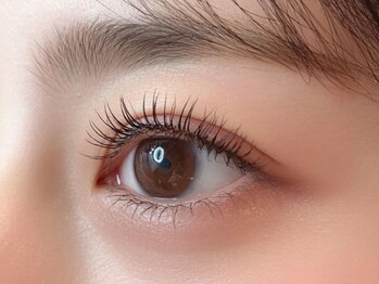 アイラッシュリアン(eyelash Lien)/人気のまつ毛パーマで目元明るく