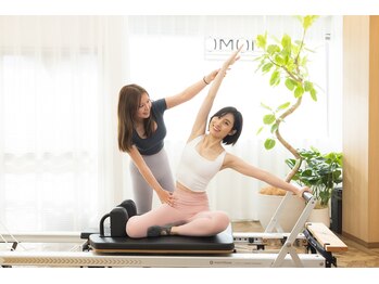 モモ 麻布十番 白金高輪(MOMO)の写真/【朝7時から夜23時★手ぶらOK】仕事前後や合間に通える！完全個室のパーソナルボディメイク