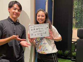 ファクト(fact)/20代女性/O脚、反り腰