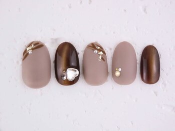 エマーブル ネイル(Aimable nail)/