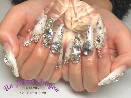 ホワイトネイル