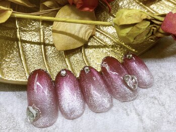 ラウンドアバウト(roundabout)/マグネットのシロップネイル☆