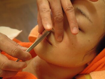 トマト(TOMATO)/お顔そり～鼻下～