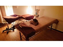 落ち着いた空間で、癒しの時間をご堪能下さい。