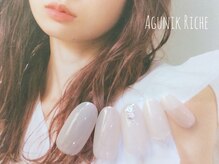 アグニークリッシェ(Agunik Riche)/【乳白色ネイル】