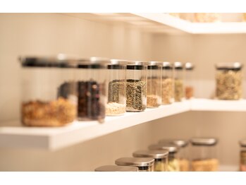 マリーローラン メンズルイズ(Marryrolan MensRuise)/どのハーブティがお好みですか。