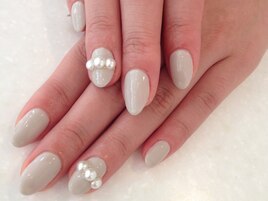 retreat nail