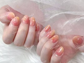 ももネイル　ジェルネイル