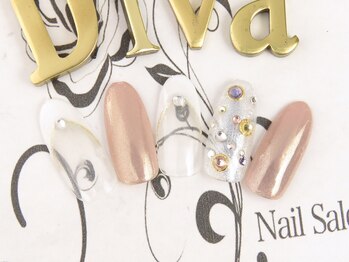 ネイルサロン ディーバ ギンザ(Nail salon Diva GINZA)/ミラーネイル×ビジュー ￥8500