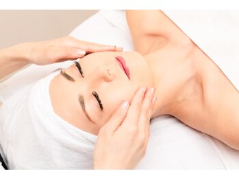 ブランリス(Blanclis)/FAITHコース　小顔マッサージ