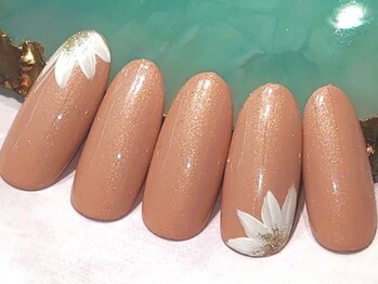 レディラック バイ キャンアイドレッシー(Lady Luck by Can I Dressy)/手書きフラワーネイル