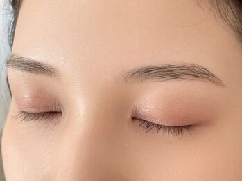 ラズリー(Lazliy)/【アイブロウワックス】