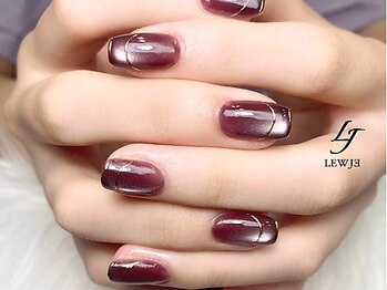 リュージェ(LEWJE)/ブラウンマグ　フレンチネイル