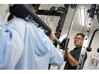 フォロー(FOLLOW)/