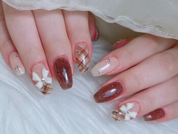 フローリア(Floria)の写真/イベントやブライダルに!ちゅるんガーリー系ネイルが定額￥8,800◎人気のリボン・ワンホンデザインが多数♪