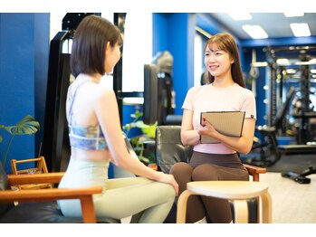 バブル(Bubble)/カウンセリング風景