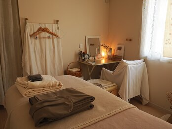 プチボヌール(petit bonheur)/内観