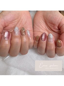 エマサロン(Ema Salon)/