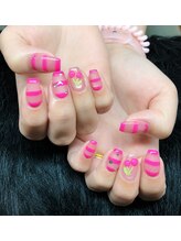 ルミナネイル(LUMINA NAILS)&nbsp;ミア 