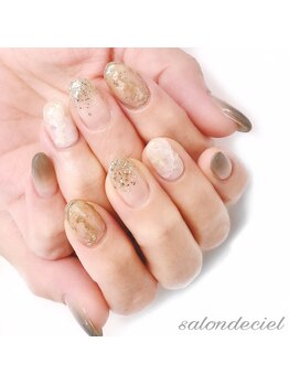 ニュアンスネイル