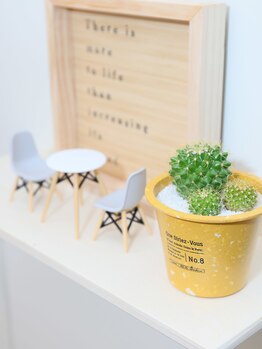 オリ(Oli)/スッキリ可愛い店内