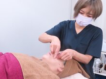 美鍼堂/リフトアップ効果絶大な美容鍼